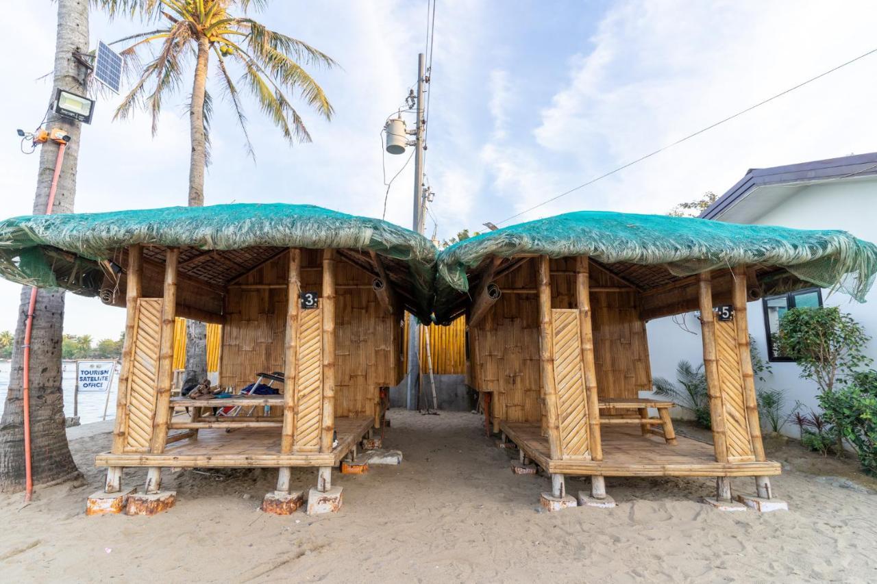 Bamboo Paraiso Resort At Bolo Beach Alaminos Exteriör bild